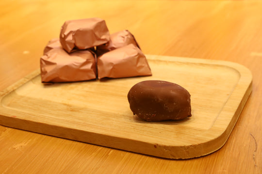 Dattel-Mandel-Schokolade 